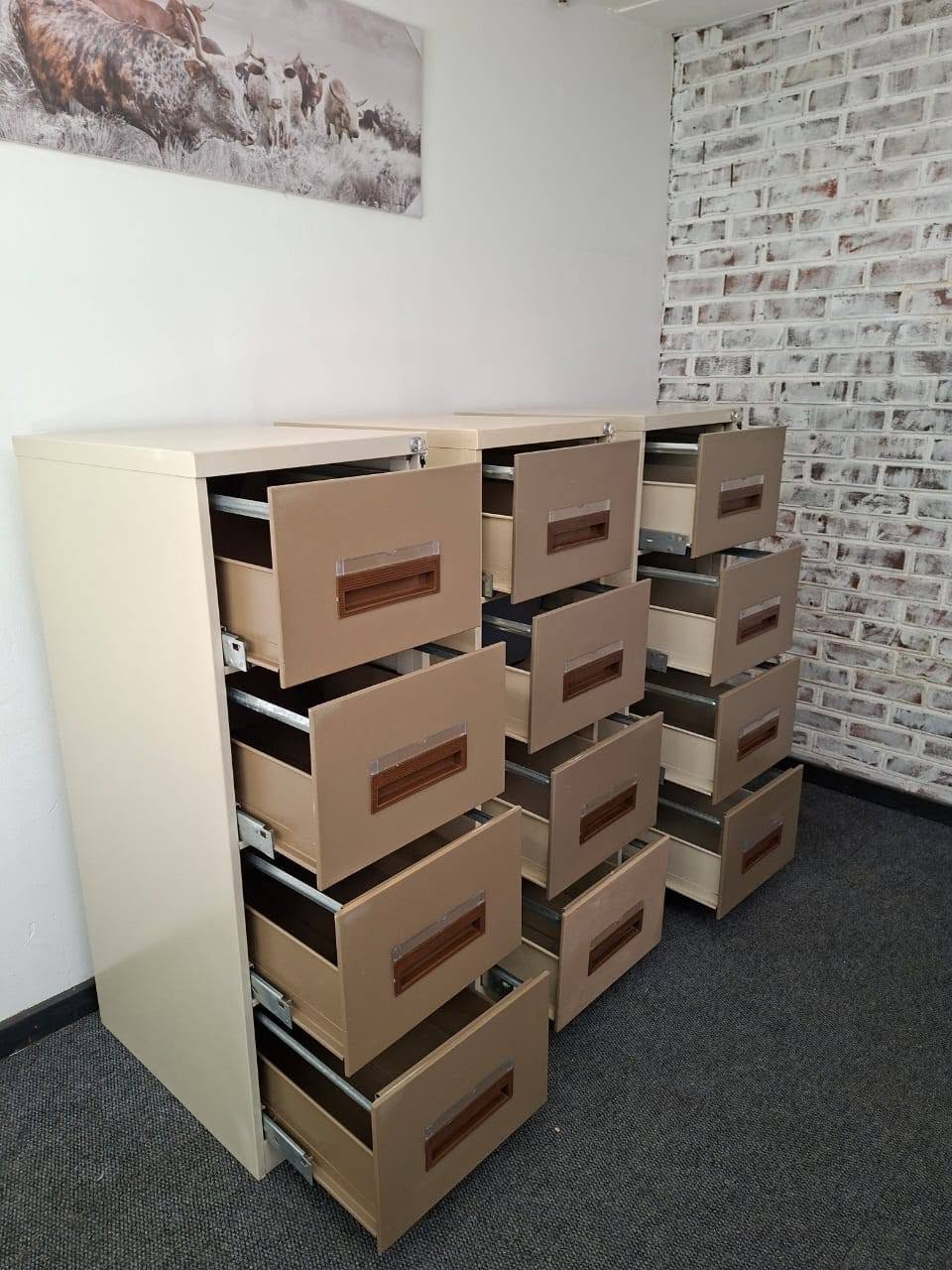 New & Secondhand Office Furniture Stock available image 1